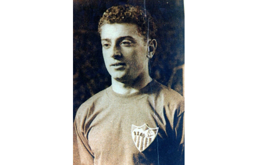 Fallece ngel Oliveros, leyenda del Sevilla FC