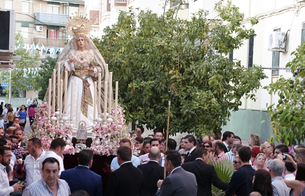 Rosario de Vsperas de la Virgen de las Angustias. Galera grfica